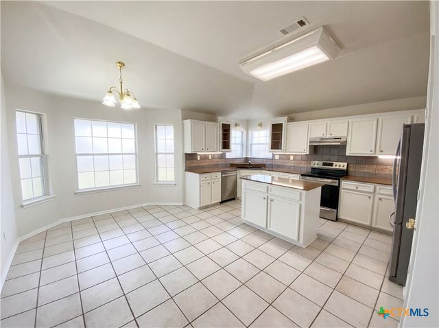 4307 Esta Lee Avenue, Killeen, TX 76549