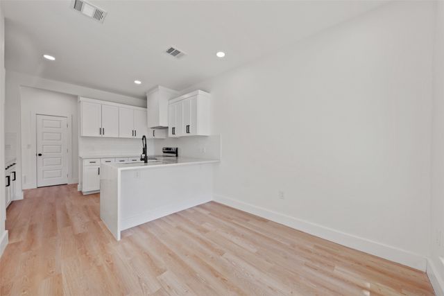 1412 Crosspointe Street, Duncanville, TX 75137