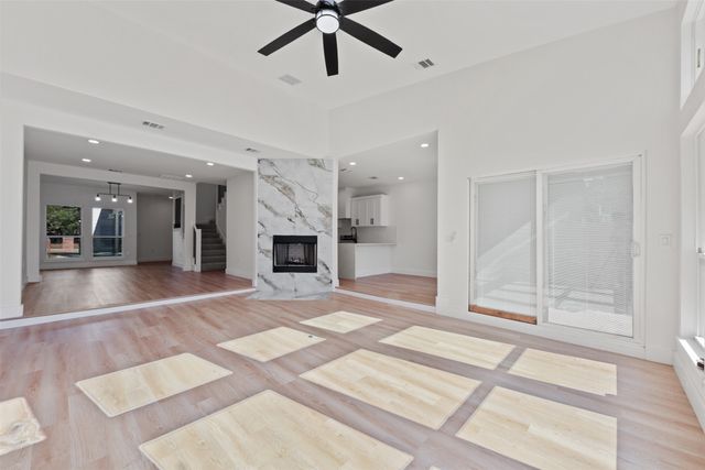 1412 Crosspointe Street, Duncanville, TX 75137