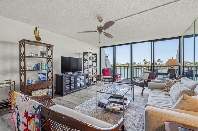 9495 BLIND PASS ROAD 206, St Pete Beach, FL 33706