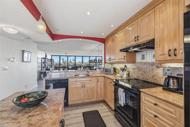 9495 BLIND PASS ROAD 206, St Pete Beach, FL 33706