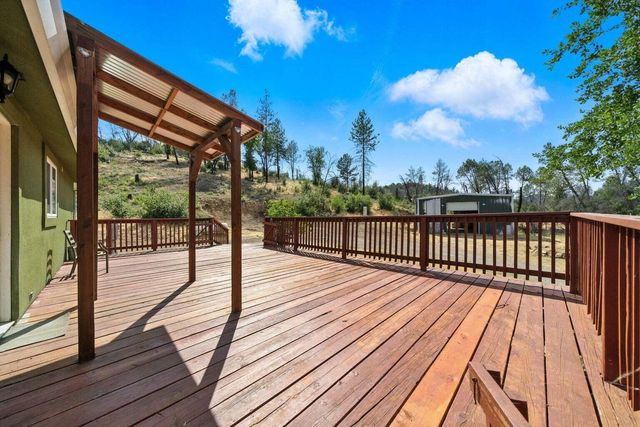 14058 Windfall Drive, Redding, CA 96003