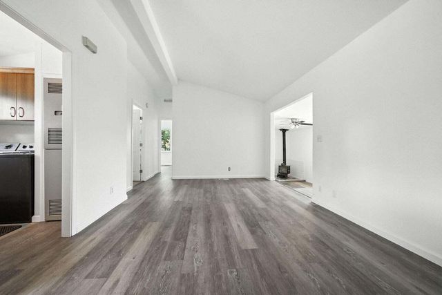 14058 Windfall Drive, Redding, CA 96003