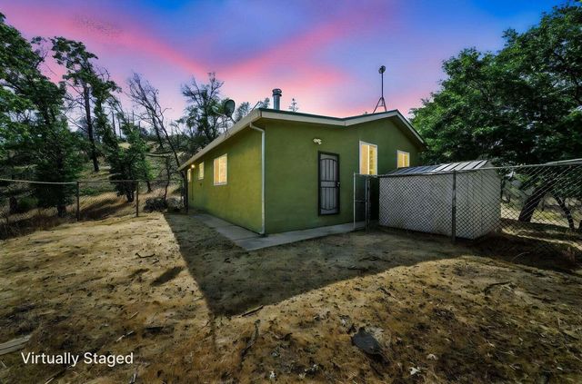 14058 Windfall Drive, Redding, CA 96003