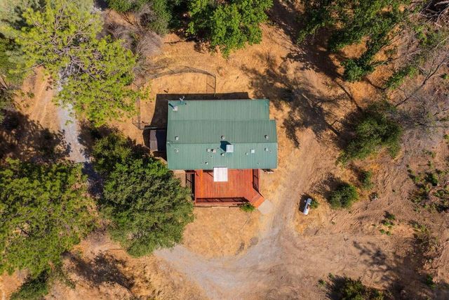 14058 Windfall Drive, Redding, CA 96003