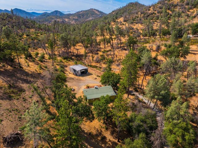 14058 Windfall Drive, Redding, CA 96003