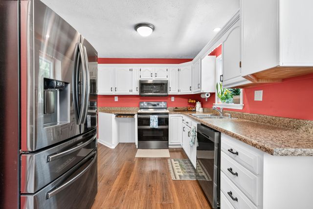 183 Justice St, Crossville, TN 38555