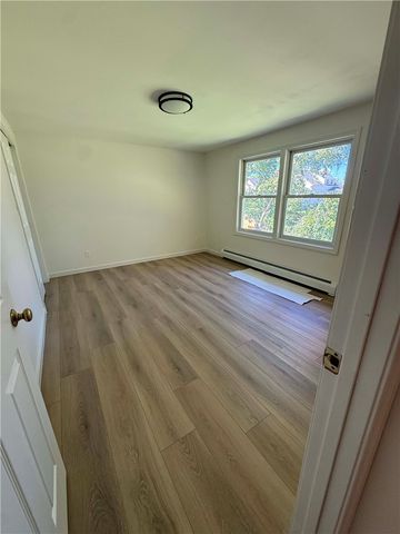 430 Water Street, Warren, RI 02885