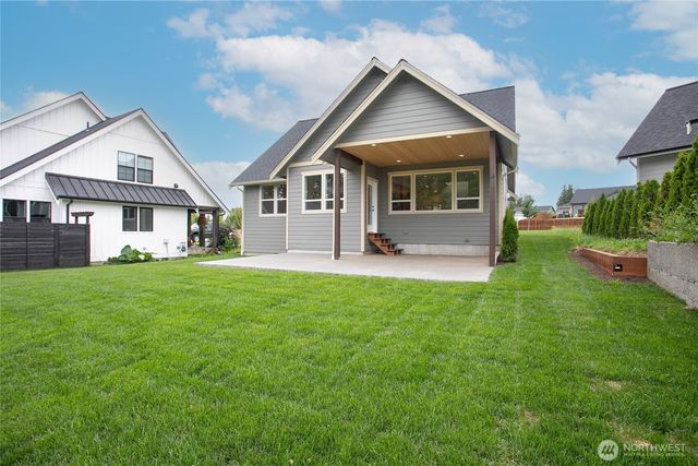 2134 Lagerwey Circle, Lynden, WA 98264