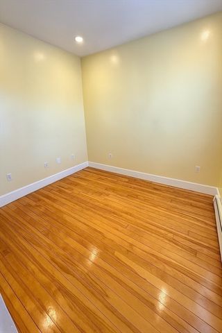 2 Centre St., Terrace 9, Boston, MA 02119