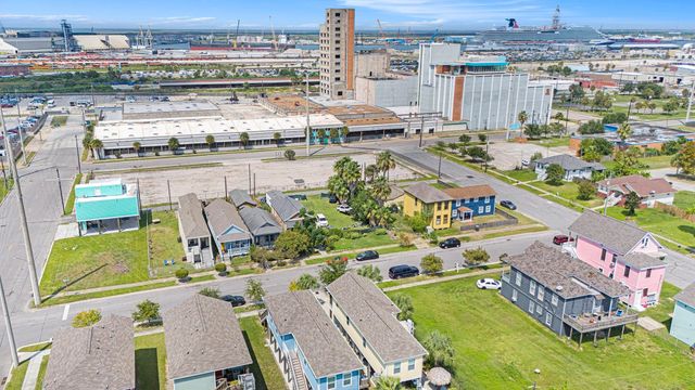 3415 Winnie Street, Galveston, TX 77550