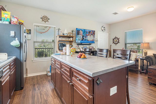 3415 Winnie Street, Galveston, TX 77550