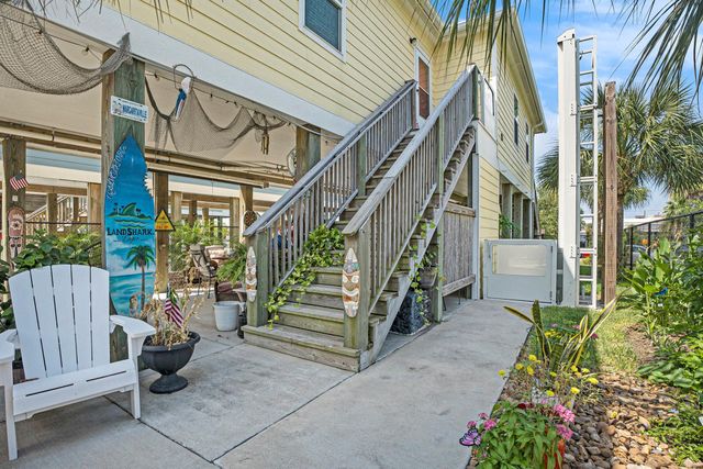 3415 Winnie Street, Galveston, TX 77550