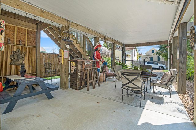 3415 Winnie Street, Galveston, TX 77550