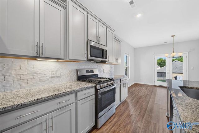 137 Pennington Avenue, Huntsville, AL 35811