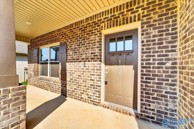 137 Pennington Avenue, Huntsville, AL 35811