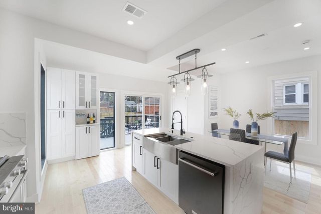 3309 22ND ST NE, Washington, DC 20018