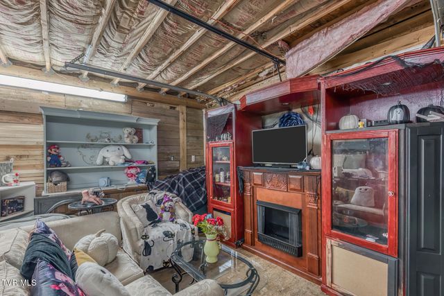 222 Grandview Street, Church Hill, TN 37642