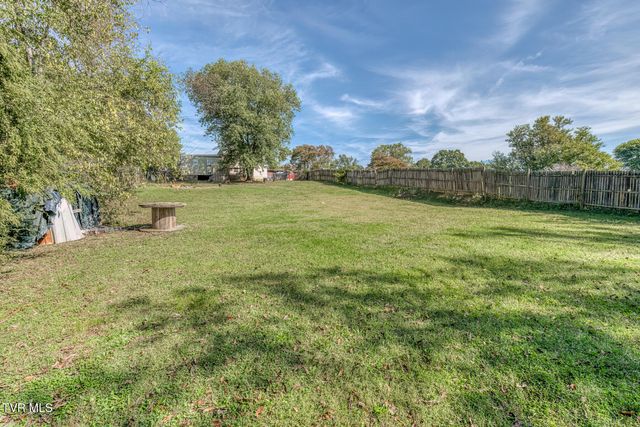 222 Grandview Street, Church Hill, TN 37642