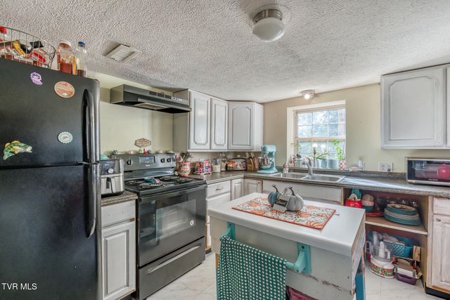 222 Grandview Street, Church Hill, TN 37642