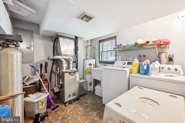 176 CITY LINE RD, Browns Mills, NJ 08015