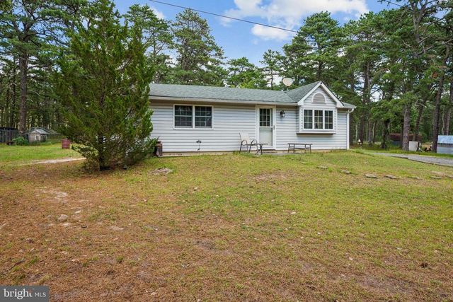 176 CITY LINE RD, Browns Mills, NJ 08015