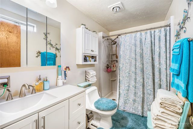 4100 Dent Road SW, Olympia, WA 98512