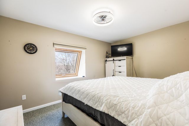 7 Kinsale Drive, Rochester, NH 03868