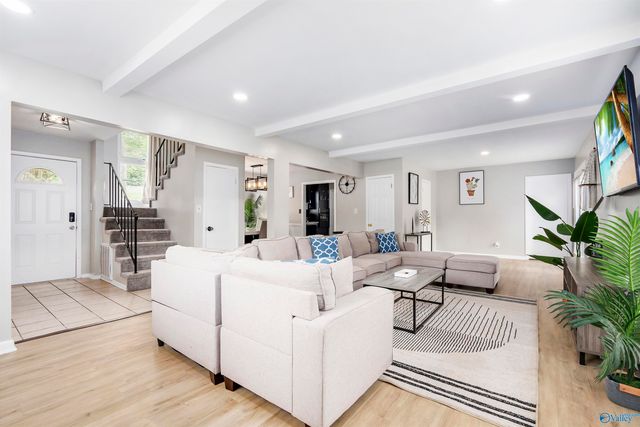 202 High Road, Madison, AL 35758