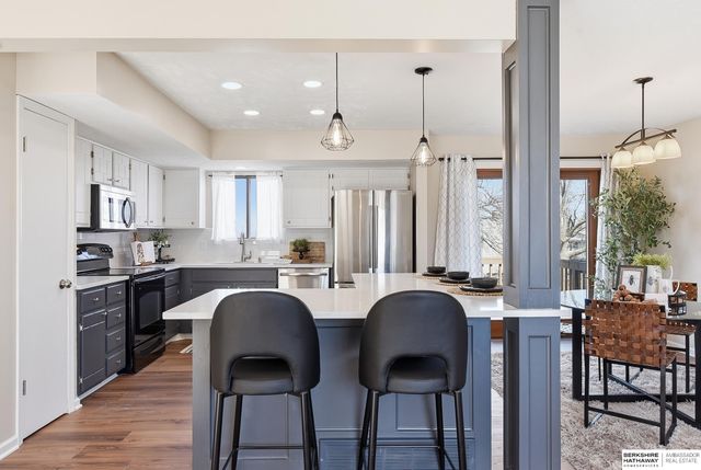 13810 X Circle, Omaha, NE 68137