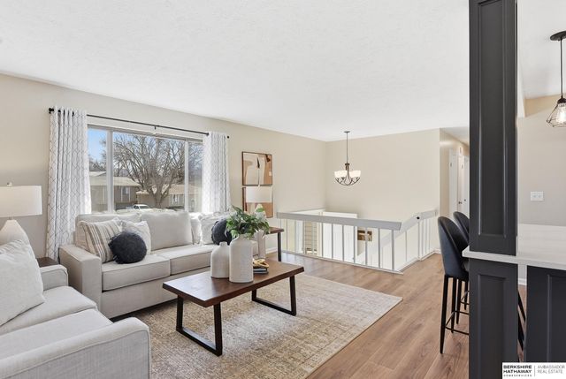 13810 X Circle, Omaha, NE 68137