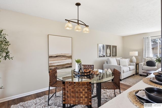 13810 X Circle, Omaha, NE 68137