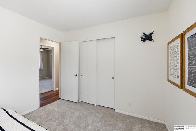 13810 X Circle, Omaha, NE 68137