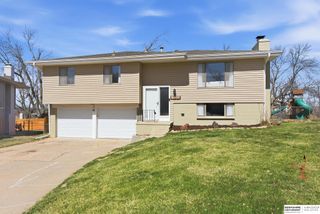 13810 X Circle, Omaha, NE 68137