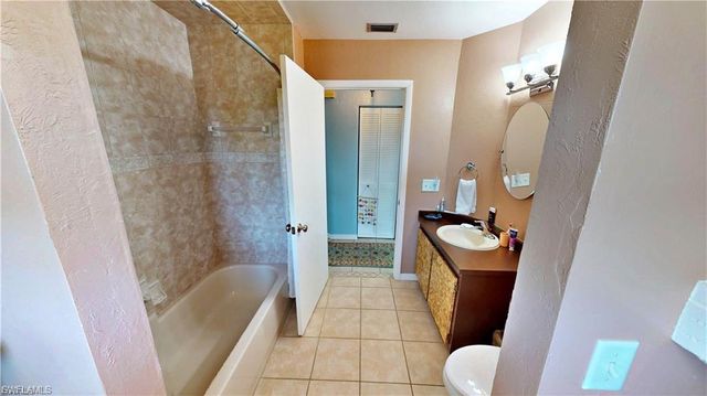 8161 Moyer LN, Bokeelia, FL 33922
