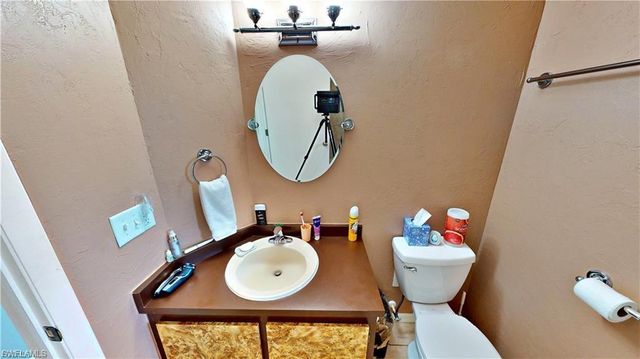 8161 Moyer LN, Bokeelia, FL 33922