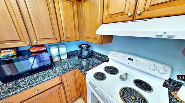 8161 Moyer LN, Bokeelia, FL 33922
