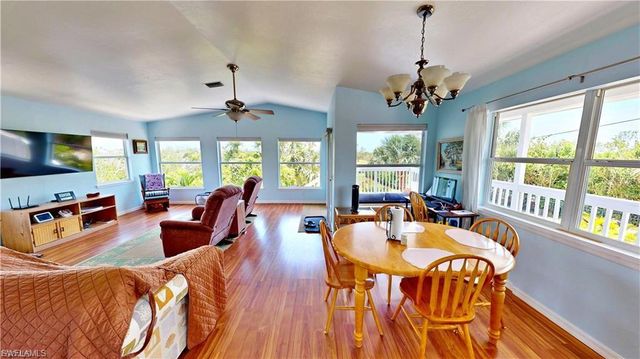 8161 Moyer LN, Bokeelia, FL 33922
