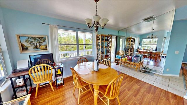 8161 Moyer LN, Bokeelia, FL 33922