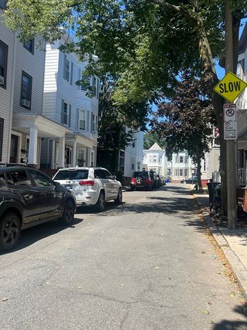 5 Hatch Street 3, Boston, MA 02127
