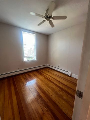 5 Hatch Street 3, Boston, MA 02127