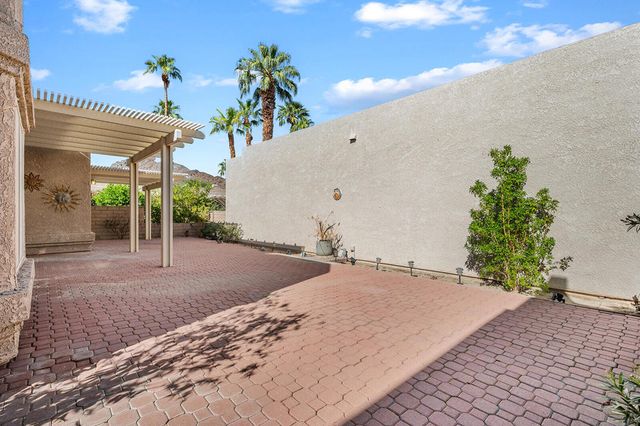48614 Calle Esperanza, La Quinta, CA 92253