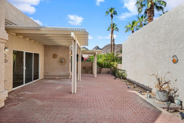 48614 Calle Esperanza, La Quinta, CA 92253