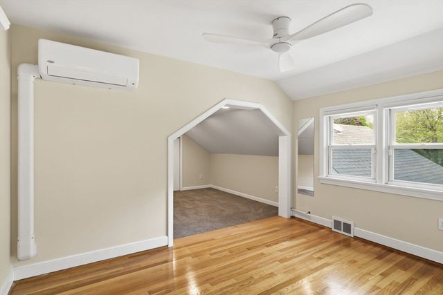 107 Viscount Rd, Longmeadow, MA 01106