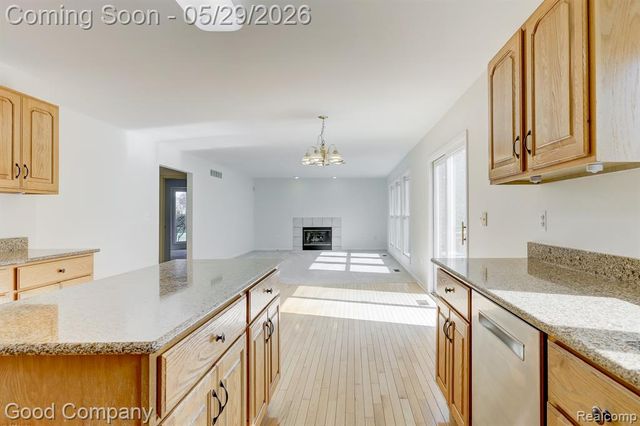 3526 Inverness Drive, Rochester, MI 48306