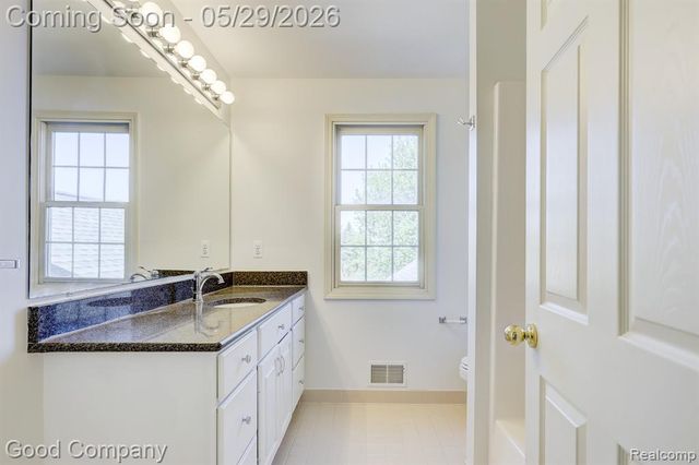 3526 Inverness Drive, Rochester, MI 48306