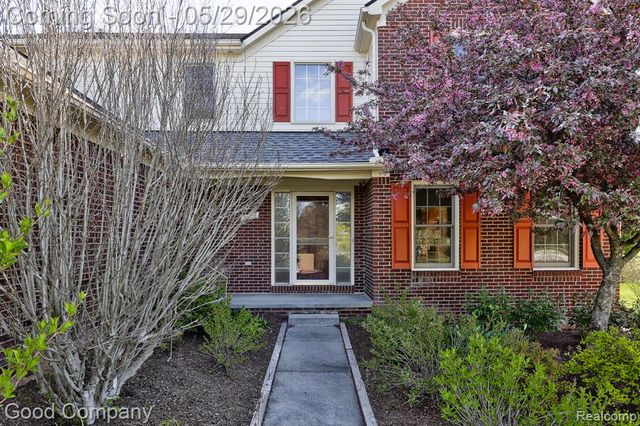 3526 Inverness Drive, Rochester, MI 48306