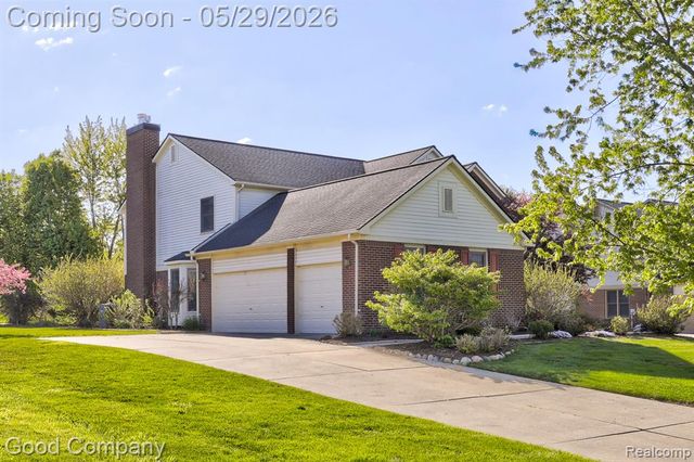 3526 Inverness Drive, Rochester, MI 48306