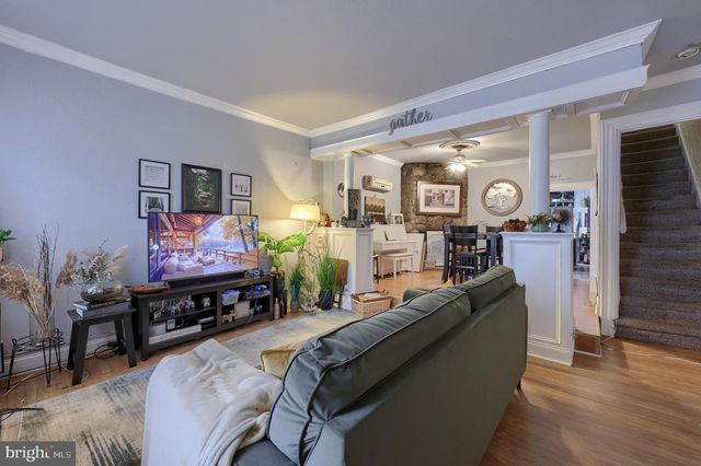 410 W VINE ST, Lancaster, PA 17603