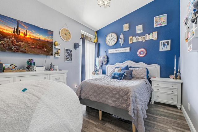 1029 Chenin Blanc St, Los Banos, CA 93635